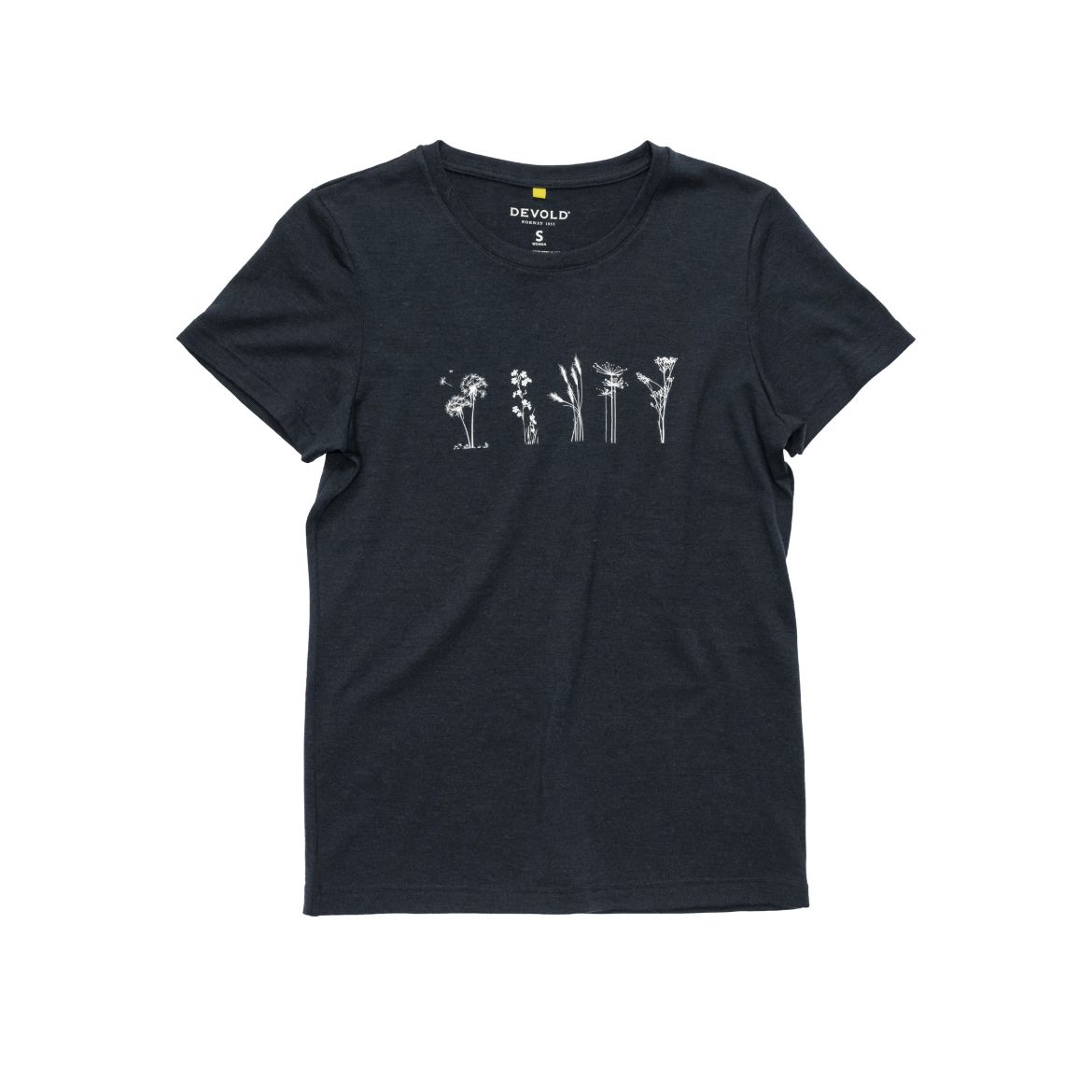 Devold Devold  Classic "Flowers" Tee Wmn GO 180 290 F Fjellklar Sport 1
